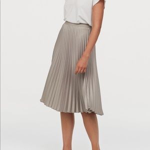 Dark Green Pleated Skirt